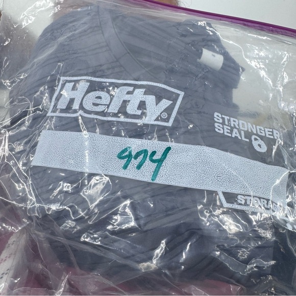 Lululemon Athletica Striped purple / Black Lightweight sheer top. - Picture 8 of 8